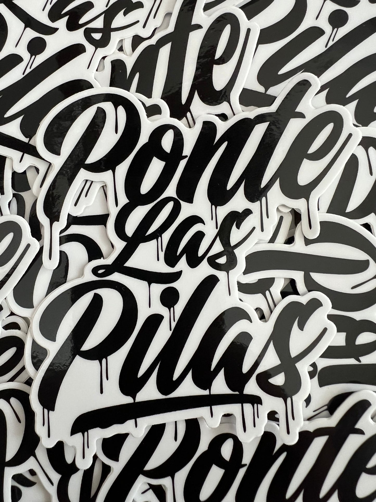 Ponte Las Pilas graffiti style typography design - Latino motivational clothing brand Pilas Clothing Co